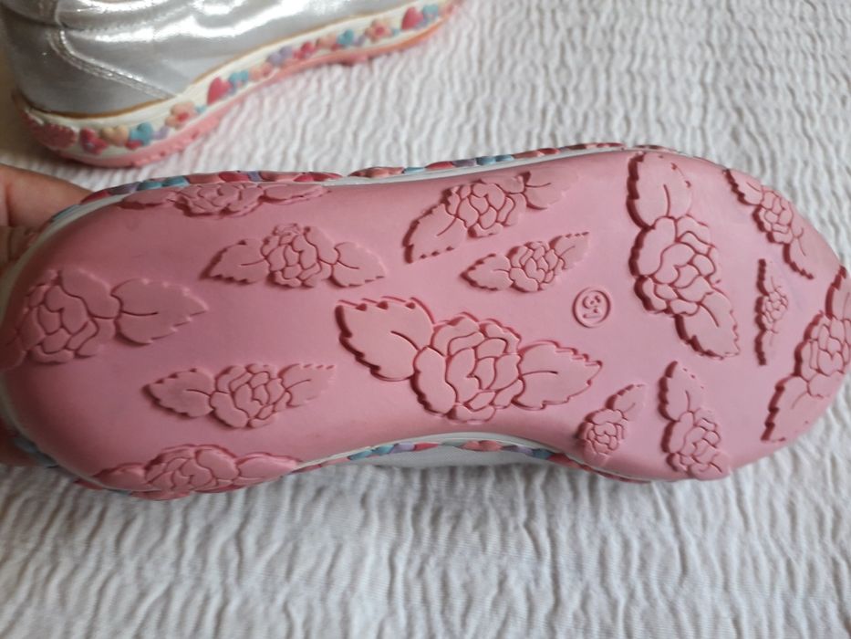 Sapatos de menina prateados, Lelli Kelly, com palmilha em pele natural