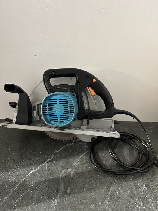 Pilarka Piła Makita 5103R !! Import Dania !!