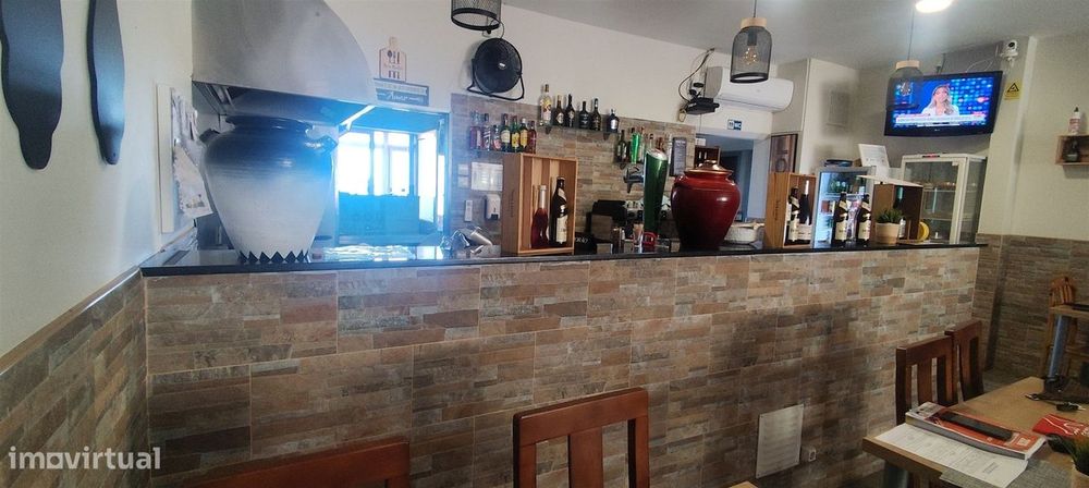 Trespasse de Restaurante com muito carisma e conhecido.