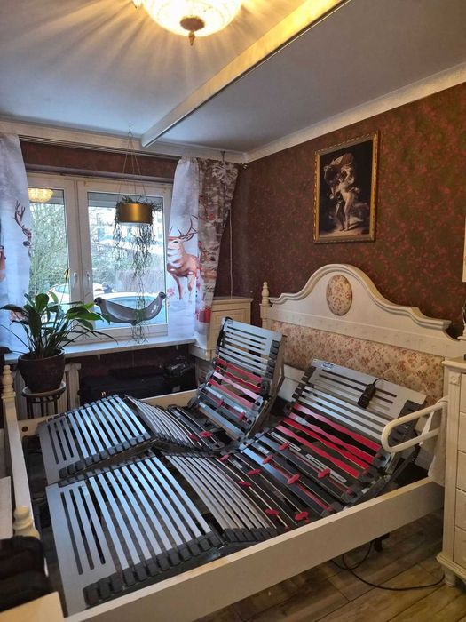 Oddam za darmo stelaż elektryczny