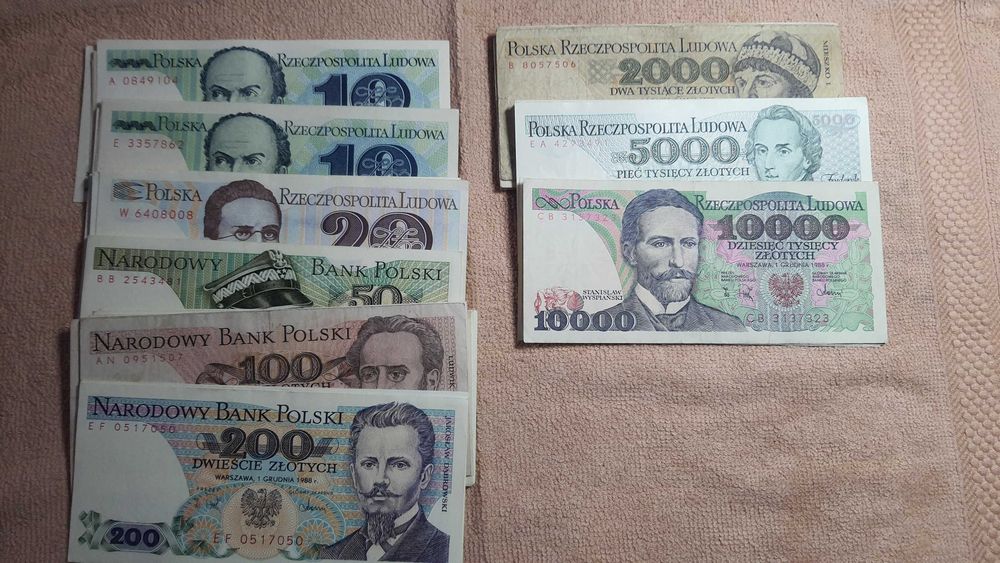 Zestaw banknotów małego PRL