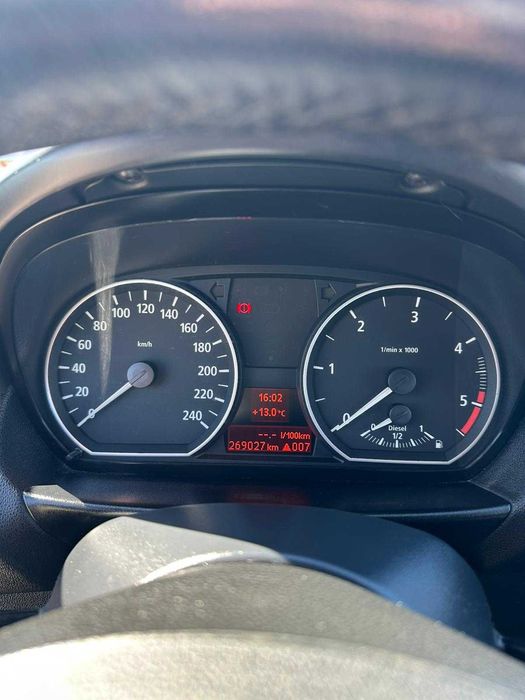 BMW Série 1 120d 163cv, 03/2006, Muito estimado