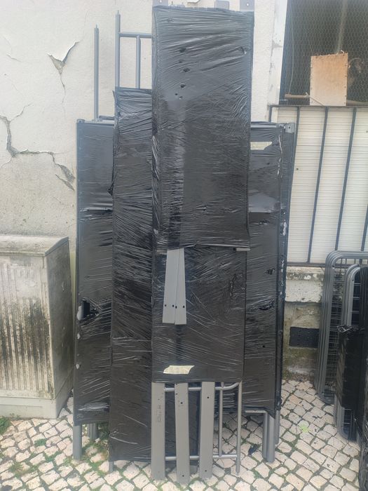 6 Beliches em metal com colchão
