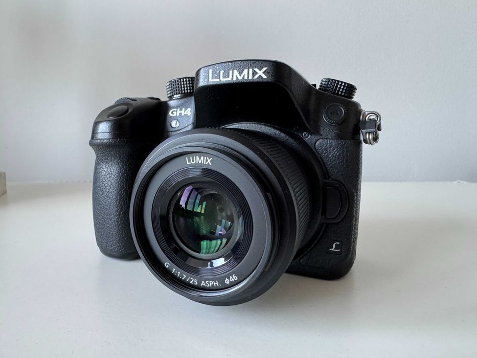 Panasonic Lumix GH4 G 25mm f/1.7