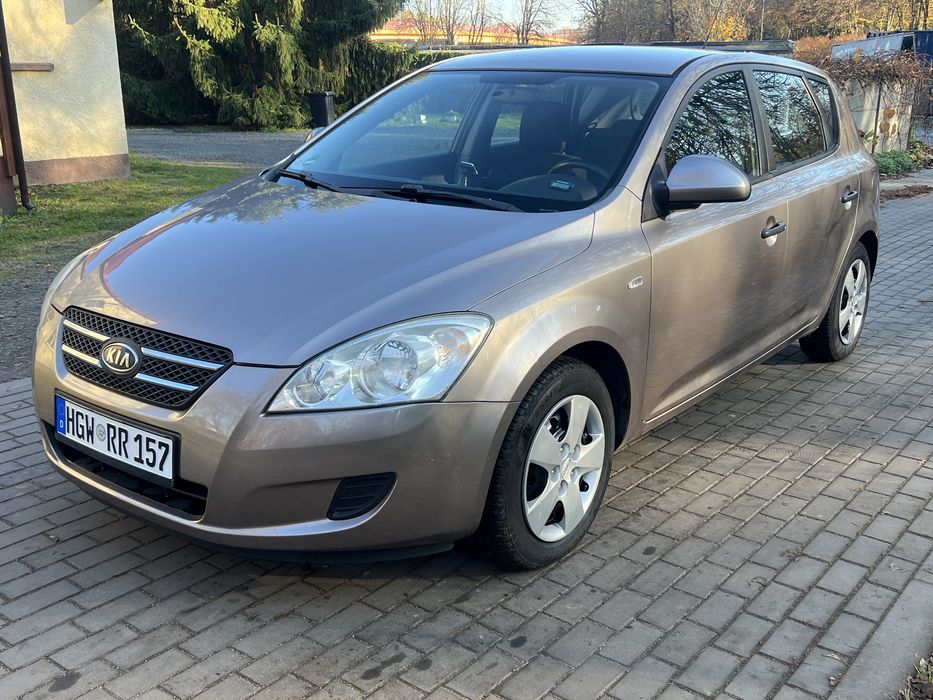 Kia Ceed 1.4  Super Stan