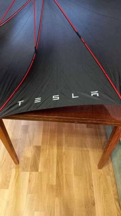 Зонт фірмовий "Tesla"