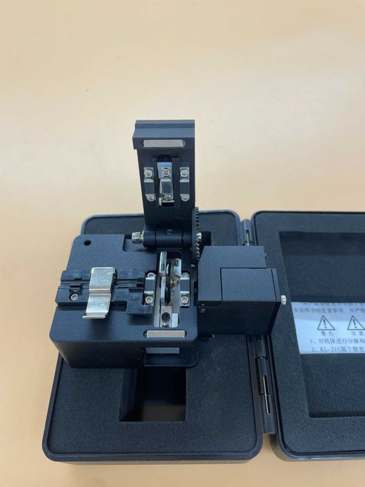 Сколювач оптичний прецизійний Jilong KL-21C