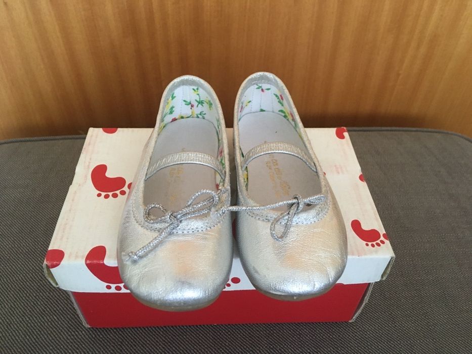 Sapatos menina n23