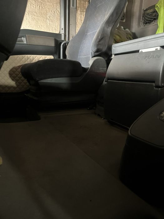 Продам  МАН тягач  з гідравлікой 2005 г