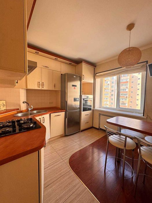 Продам  2-комнатную квартиру в ж/м «Радужный» —дом  с газом!