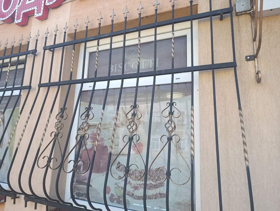 Продається решітка на вікно