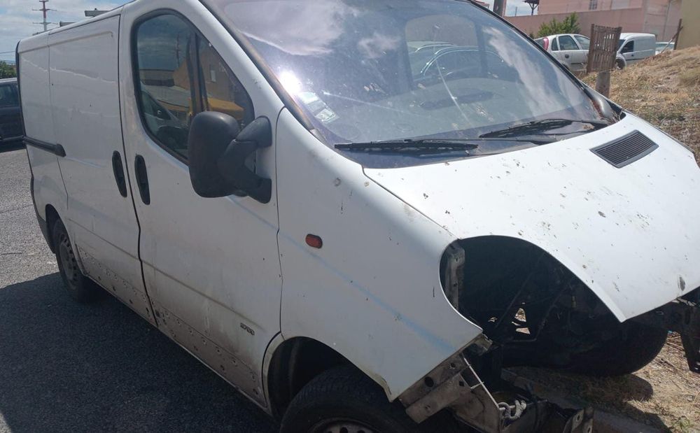 Opel vivaro 1.9 Dti 101 CV PEÇAS Auto
