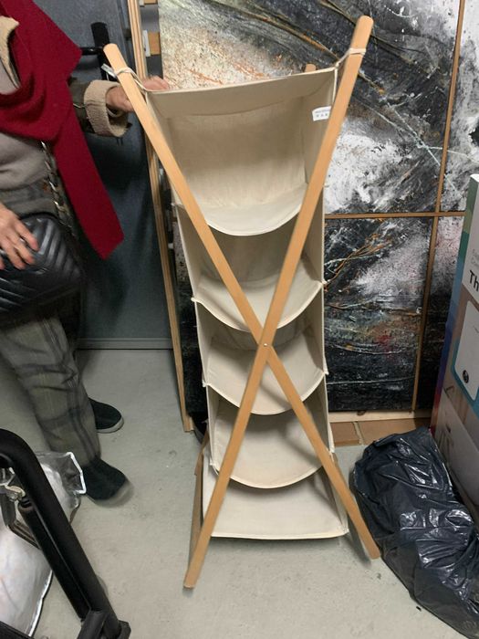 armario dobravel de madeira e tecido