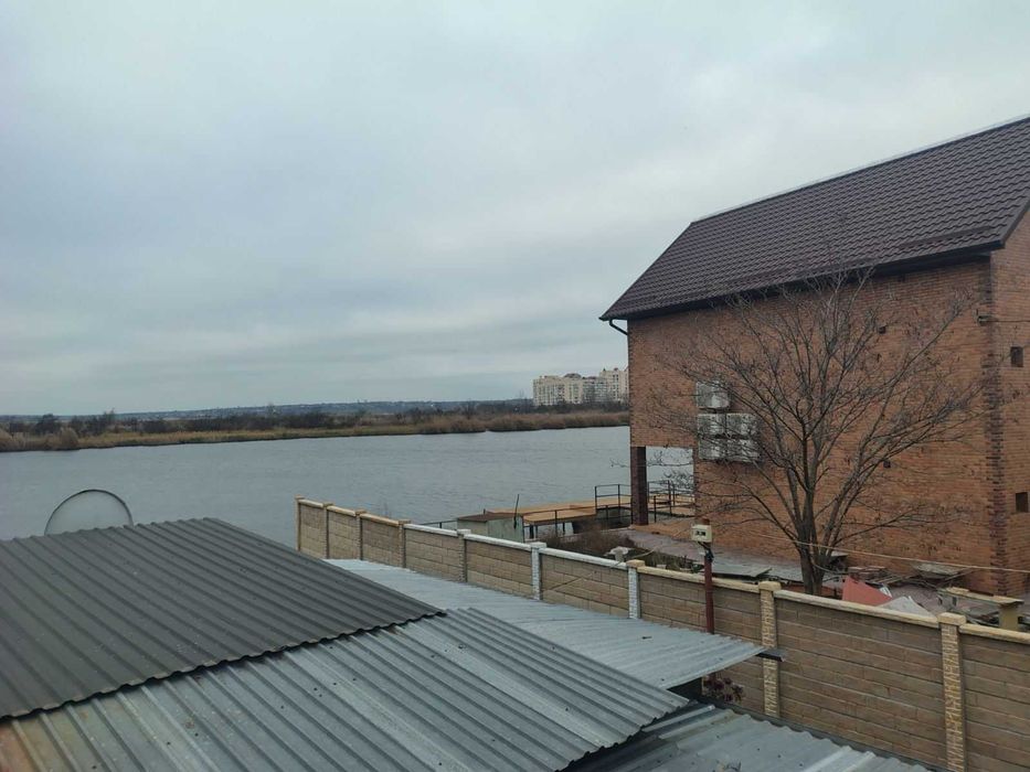 Продам причал на Намыве