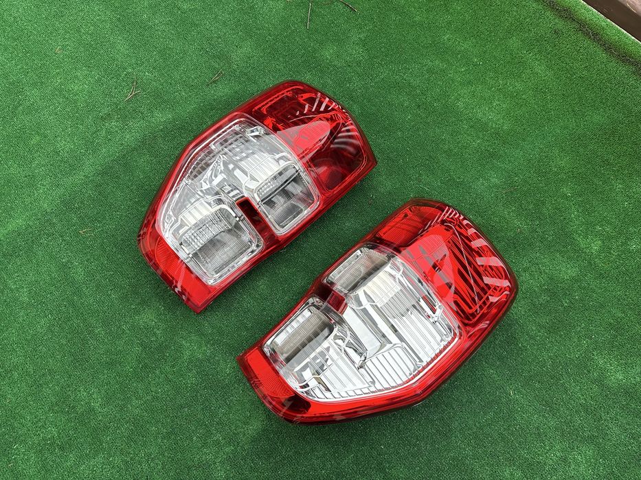 Фонар ліхтар Ford Ranger 2012-2022