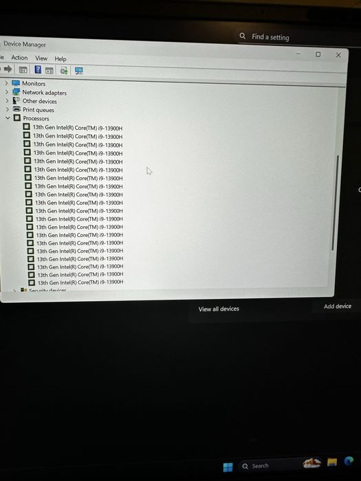 ASUS ROG Zephyrus M16 – i9-13900H  RTX 4070 64 GB RAM  1 TB SSD 240 Hz