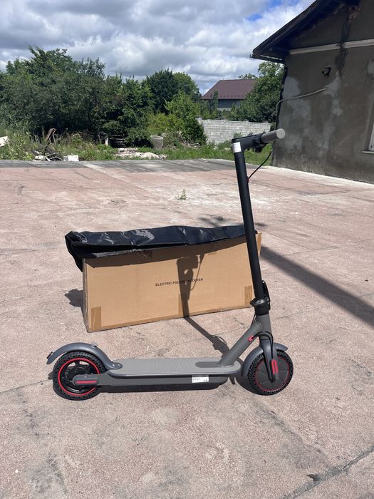 Розпродаж Електросамокатів опт і роздріб