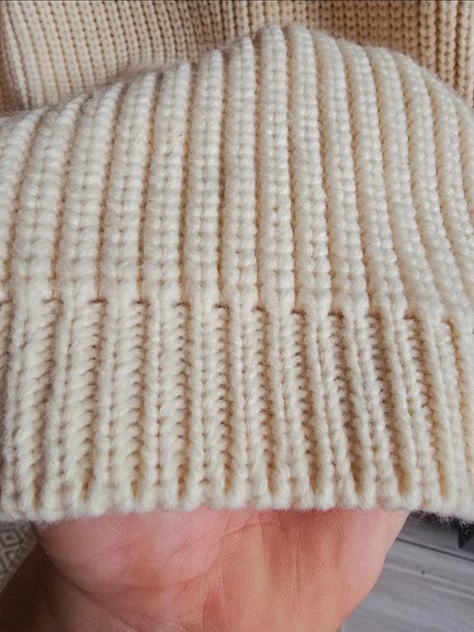 Sweter wełniany handmade 42 ciepły kremowy