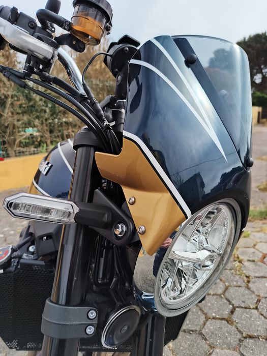 Kawasaki Z 900 RS 4500Kms