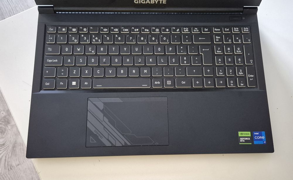 Gigabyte G5 MF5-H2PT354KD – Gaming / Alta Performance