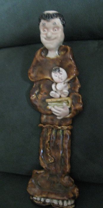 Santo António Artesanal em Barro