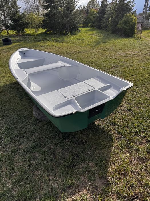Łódź łódka wiosłowo-motorowa 380x150
