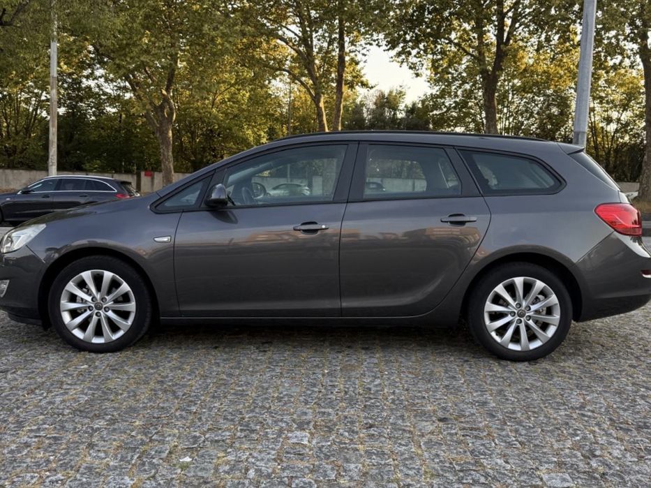 Opel Astra Sports Tourer