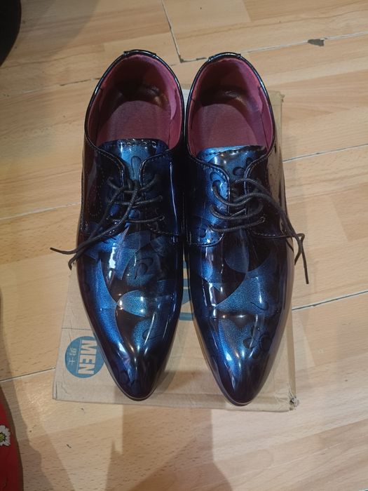 Eleganckie buty wyjściowe męskie