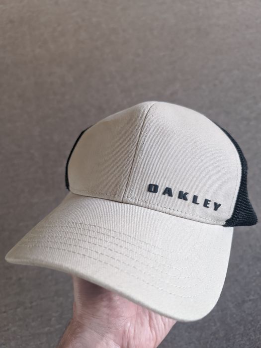 Бейсболка Oakley оригинал