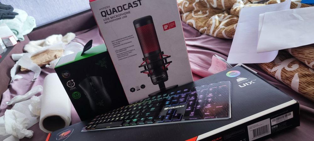 Лот мікрофон HyperX QuadCast, миша Razer DeathRidder V2, клавіатура Cougar Vantar MX