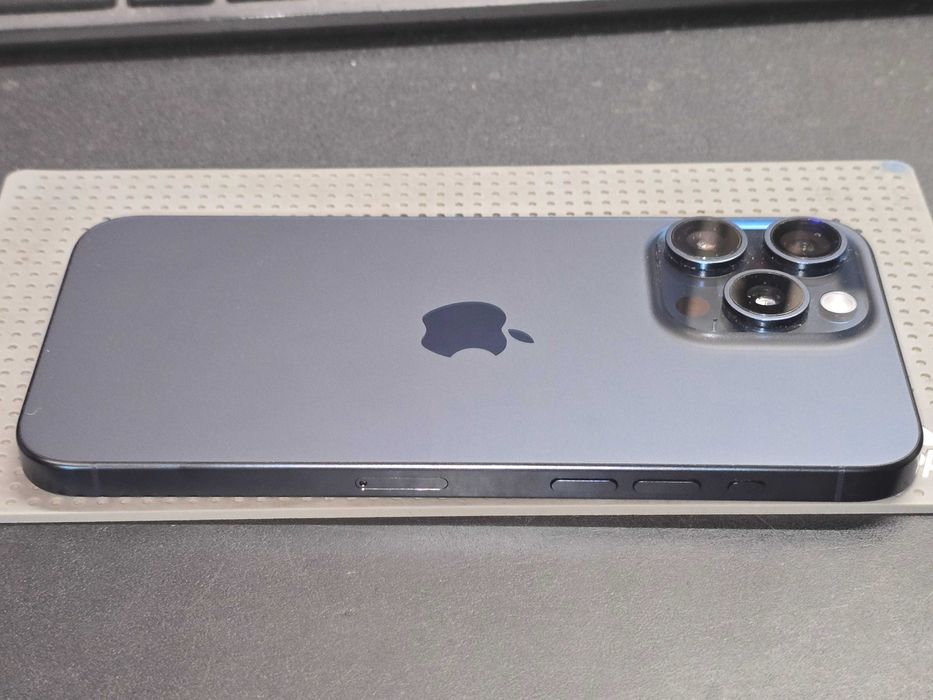 Używany - Apple iPhone 15 Pro Max 256GB Niebieski - GSM Baranowo