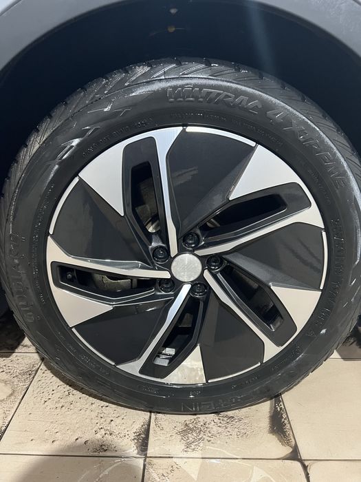 Продам VW ID.4 2023 електро 84,6 кВт