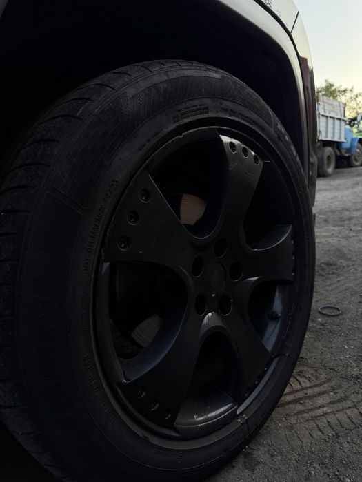 Продам Jeep Compass