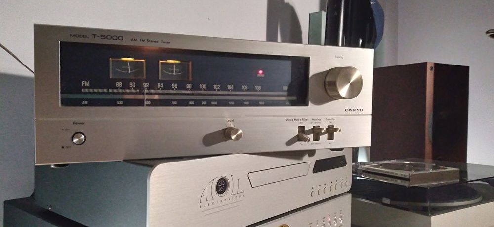 Tuner Onkyo T-5000