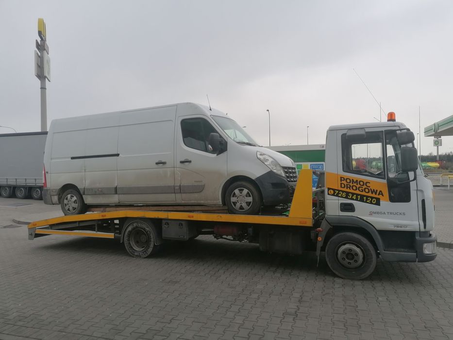 Laweta Transport Maszyn Pomoc Drogowa