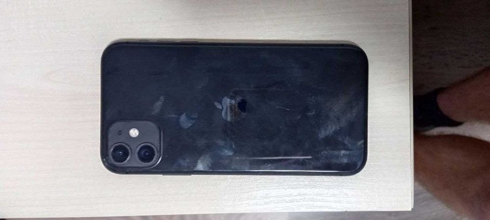 Iphone 11 не працює