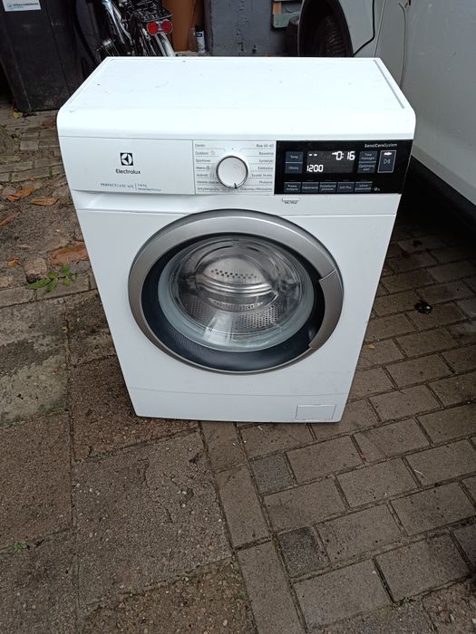 Sprawna Pralka Electrolux PerfectCare 600 części silnik programator pompka itp