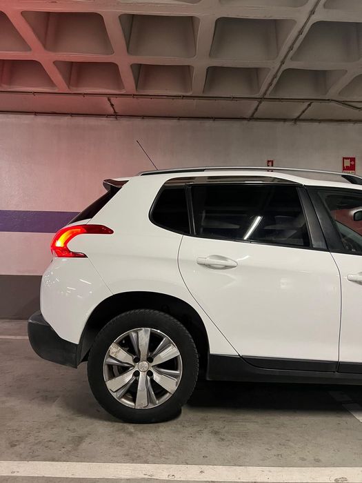 90 000KMS Peugeot 2008 1.6HDI