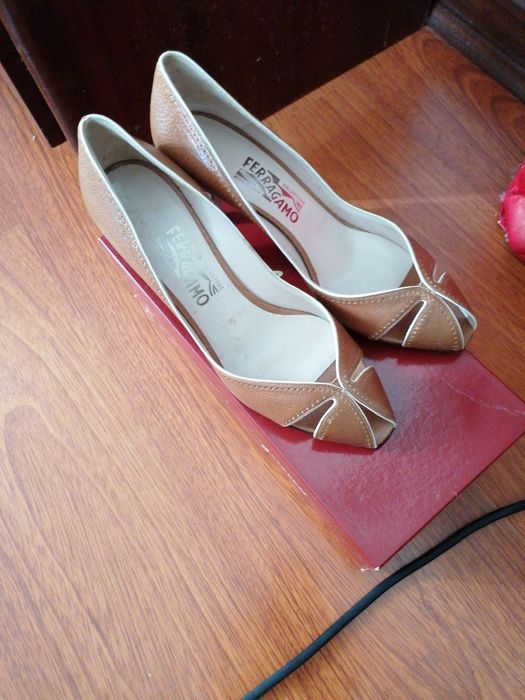 Sapatos Ferragamo