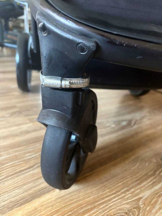 Каляска дитяча прогулянкова