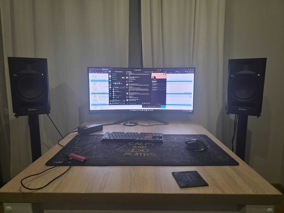 Presonus R65 V2 + Sub Pro 10
