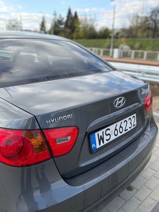 Hyundai Elantra 2.0 LPG Klimatyzacja Dużo zrobione