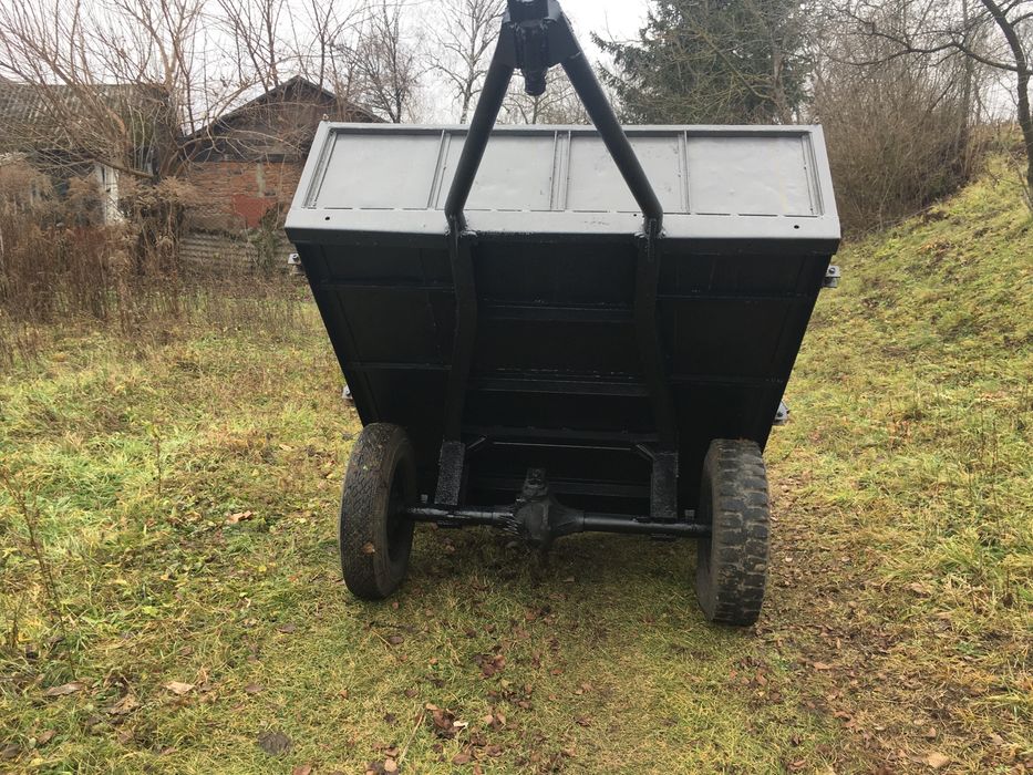 Продам прицеп, причіп тракторний бортовий т 25, т16