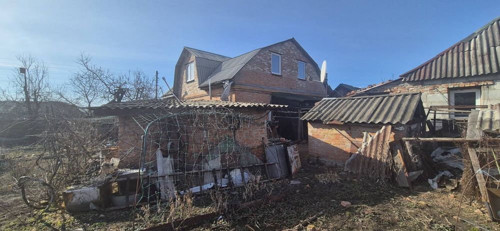 Продам будинок в р-ні дит. садочка "Берізка"
