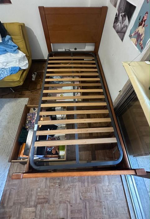 Cama solteiro com colchao e estrado