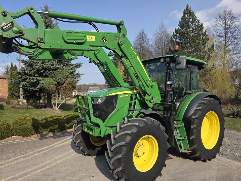 John Deere 6090MC 6115M, pneumatyka klima  2015r z Niemiec