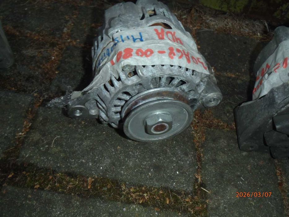 alternator koparka ciągnik agregat traktor maszyna budowlana widlak
