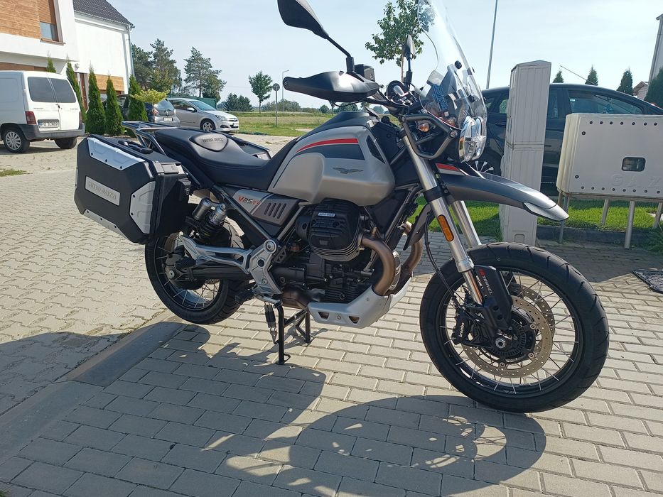 Moto guzzi v85TT salon PL