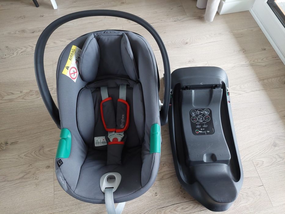 Fotelik Cybex Aton B2 I-Size plus baza One