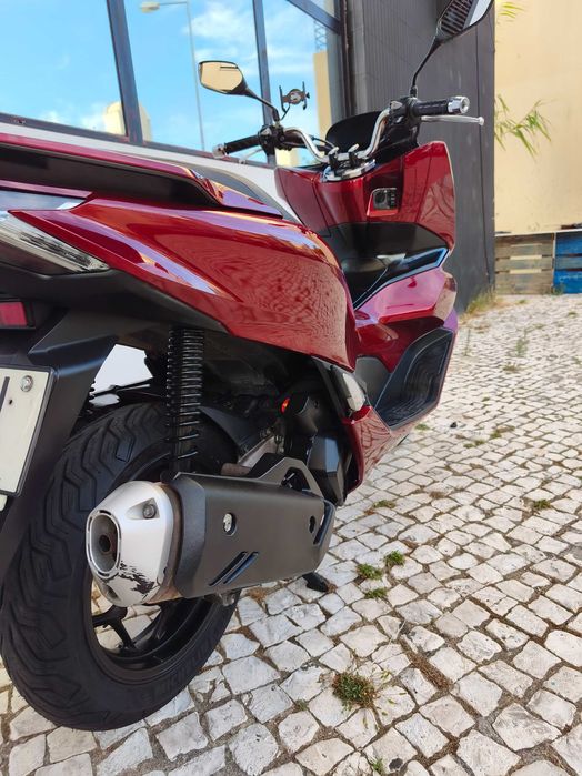PCX Honda 2022 impecável e com garantia!